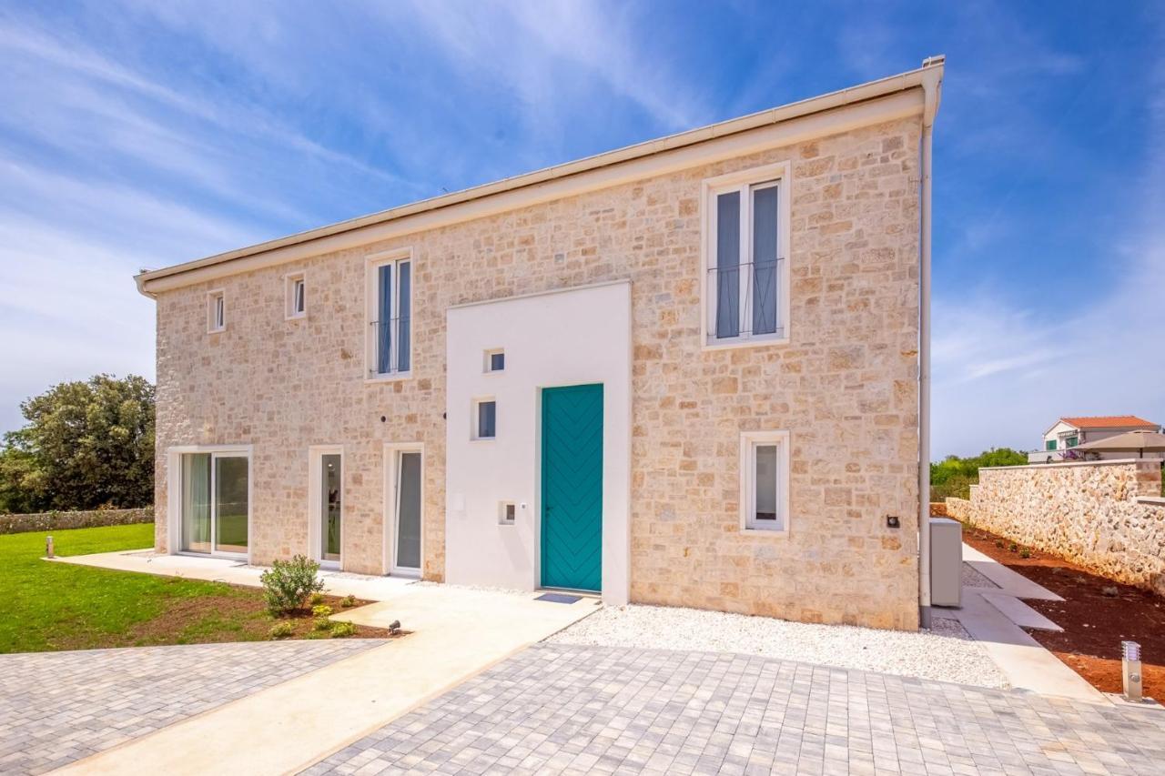 Villa Vela Muline - 8 Plus 2 Guests - Heated Pool Углян Екстериор снимка