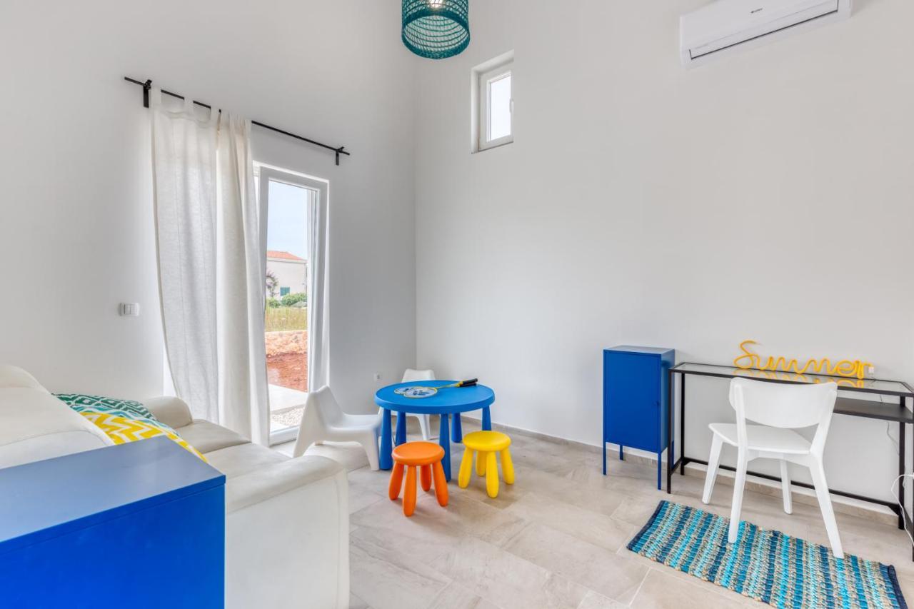 Villa Vela Muline - 8 Plus 2 Guests - Heated Pool Углян Екстериор снимка